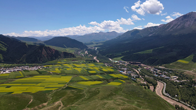 【&ldquo;飛閱&rdquo;中國】在盛夏，邂逅多彩卓爾山